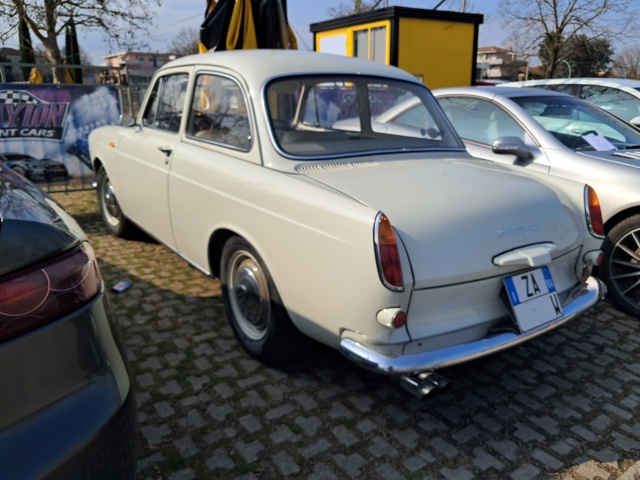 www.targhenere.net/gallery2/wp-content/uploads/2026/03/volkswagen_1500_retro_oinotna_tn65464.jpg