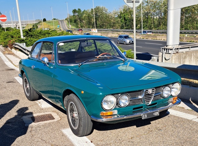 www.targhenere.net/gallery2/wp-content/uploads/2026/04/alfa_romeo_gt_1.jpg
