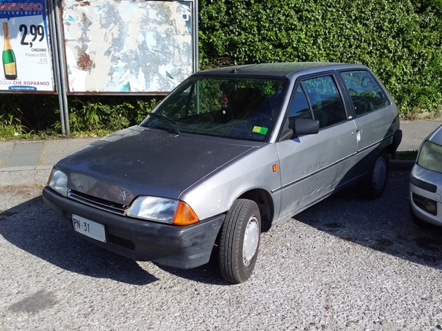 www.targhenere.net/gallery2/wp-content/uploads/2026/04/citroen_ax_halley_1991_2.jpg