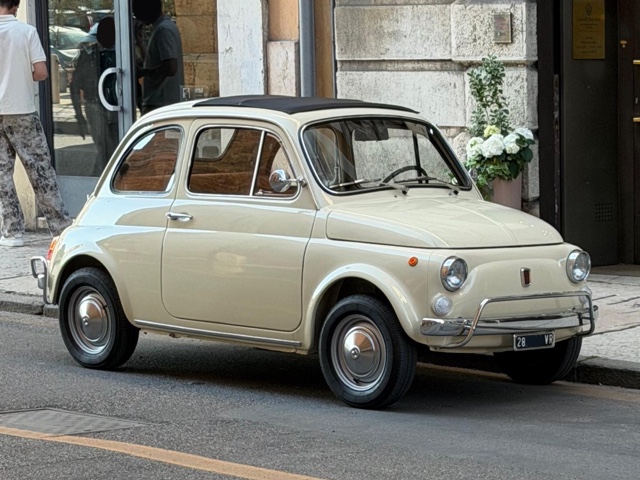 www.targhenere.net/gallery2/wp-content/uploads/2026/04/fiat_500_2.jpg