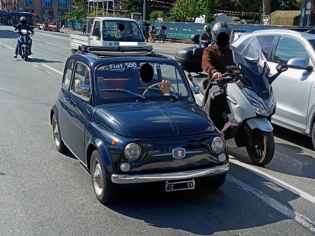 www.targhenere.net/gallery2/wp-content/uploads/2026/04/fiat_500_f_mag26_front.jpg