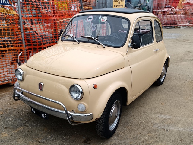 www.targhenere.net/gallery2/wp-content/uploads/2026/04/fiat_500_l_apr26_front.jpg