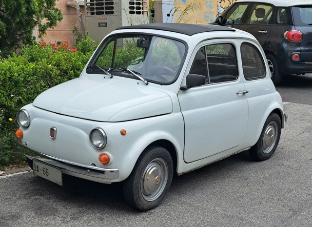 www.targhenere.net/gallery2/wp-content/uploads/2026/04/fiat_500_sa66_2.jpg