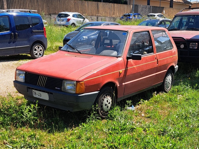 www.targhenere.net/gallery2/wp-content/uploads/2026/04/fiat_uno_45_x_2.jpg