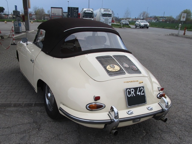 www.targhenere.net/gallery2/wp-content/uploads/2026/04/porsche356cabriobob20260419.jpg