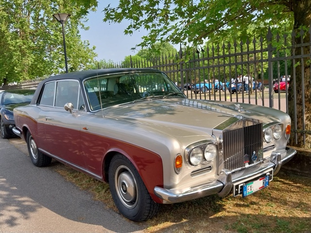 www.targhenere.net/gallery2/wp-content/uploads/2026/04/rollsroycecornicheantmarkino.jpg