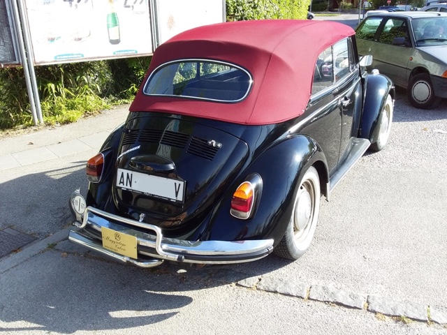 www.targhenere.net/gallery2/wp-content/uploads/2026/04/volkswagen_maggiolone_cabriolet_1302_1300_1972_1996_deltago_tn38767.jpg
