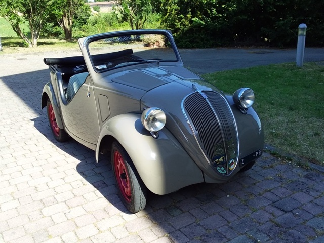 www.targhenere.net/gallery2/wp-content/uploads/2026/06/fiat_500_topolino_1942_2.jpg