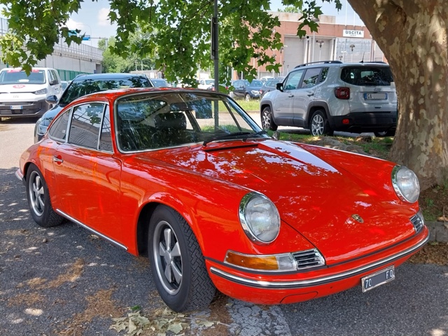 www.targhenere.net/gallery2/wp-content/uploads/2026/06/porsche911_markino_tn46744_02.jpg
