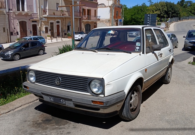 www.targhenere.net/gallery2/wp-content/uploads/2026/07/vw_golf_gl_-_1985_1.jpg