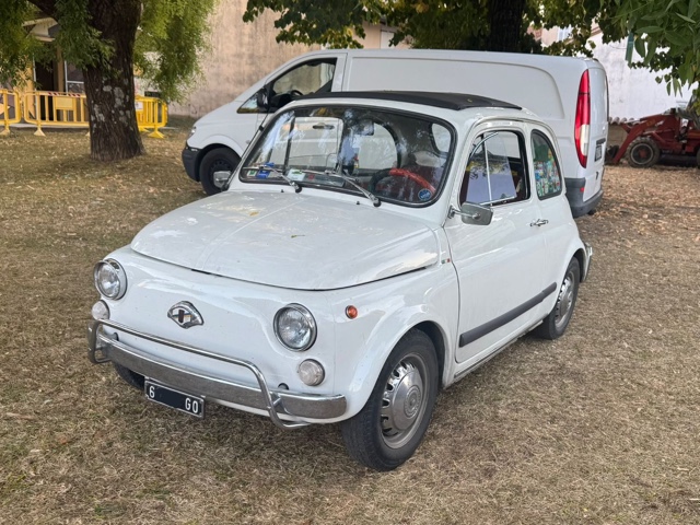 www.targhenere.net/gallery2/wp-content/uploads/2026/08/anteriore_fiat_500_scioneri_.jpg