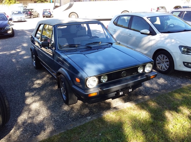 www.targhenere.net/gallery2/wp-content/uploads/2026/10/volkswagen_golf_gl_cabriolet_15_1983_1992_2.jpg