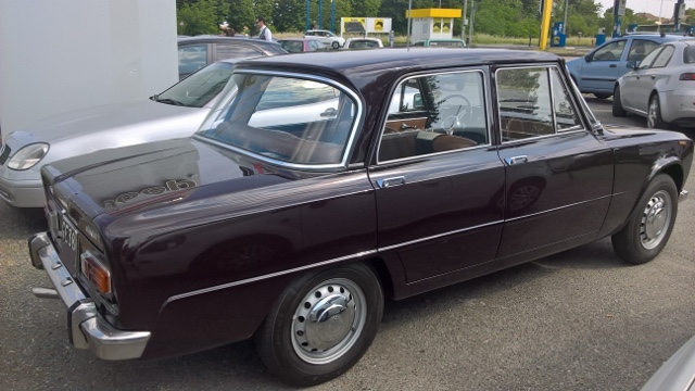 www.targhenere.net/images/001/alfa_romeo_giulia_13_ti_1969_1_640x360_zpsqwfpj02k.jpg