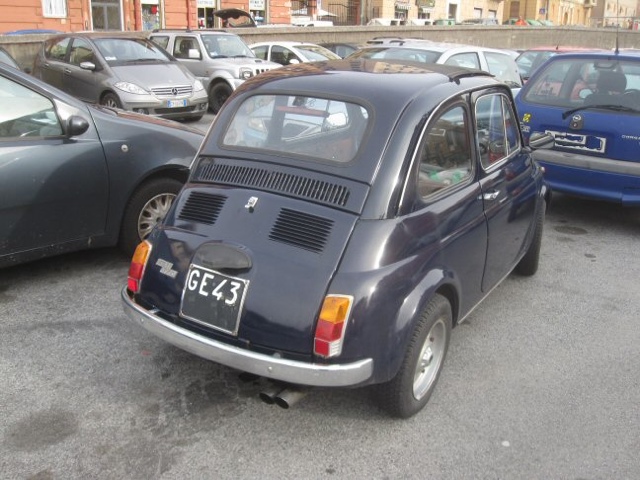 www.targhenere.net/images/001/fiat500-1_doc01_tn22921_zps889cae43.jpg