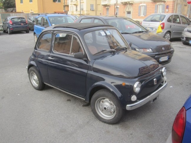 www.targhenere.net/images/001/fiat500-2_doc01_tn22921_zps9d1fe1d8.jpg