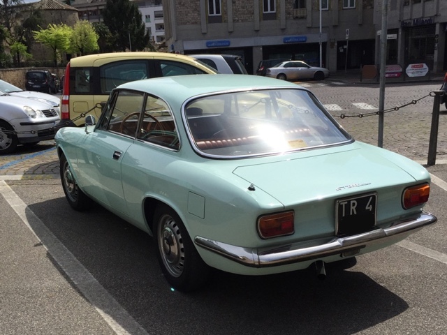 www.targhenere.net/images/002/af_alfaromeo_giulia_gt_04_zpsoefzyoaz.jpg