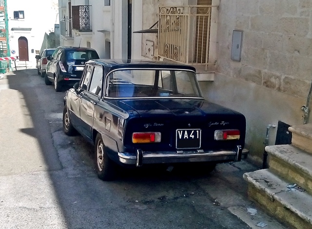 www.targhenere.net/images/002/alfa_romeo_giulia_super_13_1974_andreazon_tn19411_zpsxbzhllei.jpg