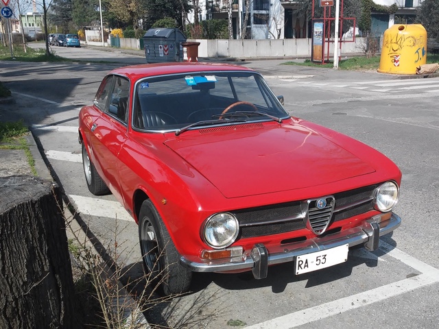 www.targhenere.net/images/002/alfa_romeo_gt_-_ra_531023_-_fronte_zpsgdt20zog.jpg