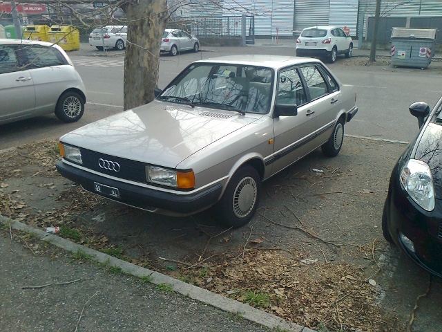 www.targhenere.net/images/002/audi80sc_2_zpsxqgosmwe.jpg