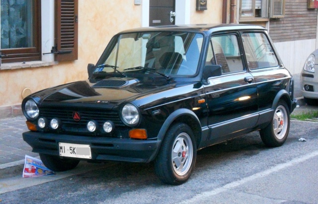 www.targhenere.net/images/002/copia_di_a112_abarth_81_tb88_ant_zpsx4l0xa4f.jpg