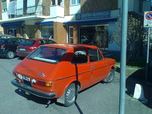 www.targhenere.net/images/002/fiat127special3_zpsypc4mwki.jpg