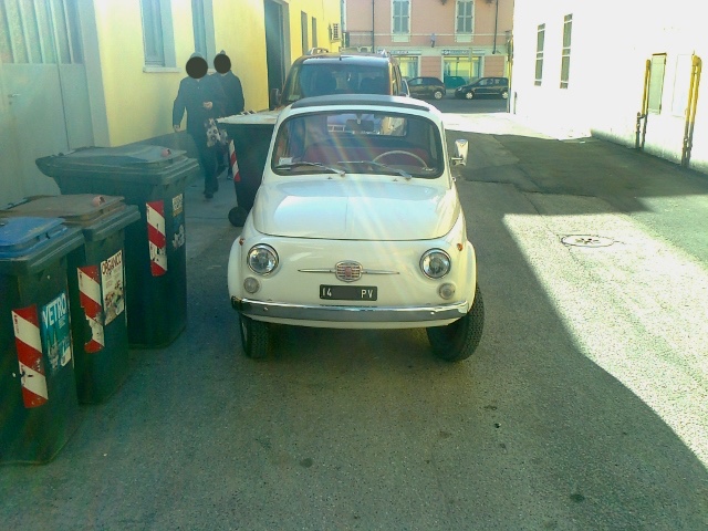 www.targhenere.net/images/002/fiat500f1965_1_zpscbei8qob.jpg