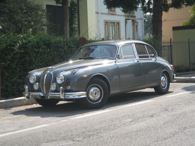 www.targhenere.net/images/002/img-20160912-wa0083_zpsbqehzvry.jpg