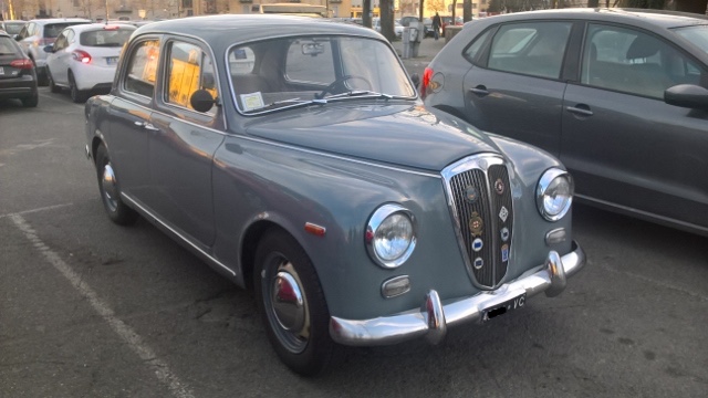 www.targhenere.net/images/002/lancia_appia_ii_serie_1958_1_zpsr09vgura.jpg
