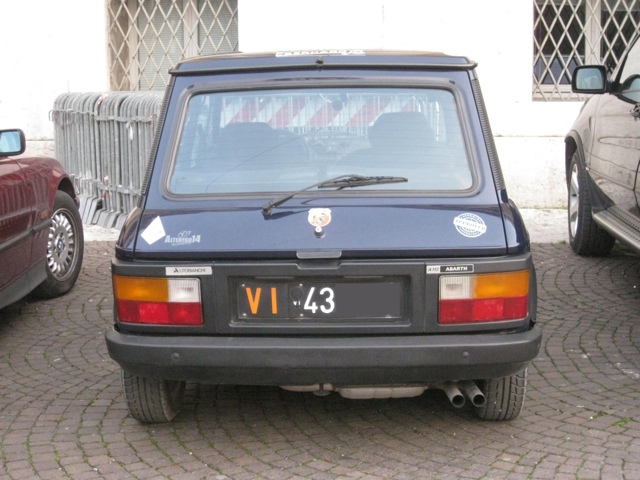www.targhenere.net/images/003/a112_abarth_1050cc_51kw_210979_marlon_tn17517_zps804f380c.jpg