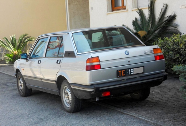www.targhenere.net/images/003/alfa_romeo_giulietta_85_ap_tn11077_zps620363dd.jpg