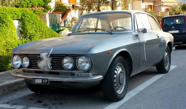 www.targhenere.net/images/003/copia_di_alfa_romeo_gt_junior_72_ant_zpsvayc7pbu.jpg