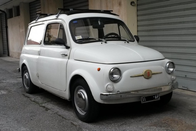 www.targhenere.net/images/003/copia_di_autobianchi_giardiniera_72_ant_zpse8tpealp.jpg