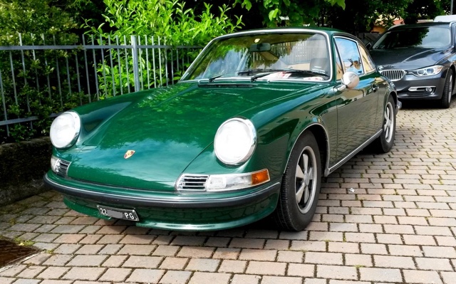www.targhenere.net/images/003/copia_di_porsche_911s_69_ant_zpscenwjfkb.jpg
