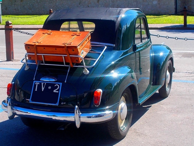 www.targhenere.net/images/003/fiat500ctopolino-1951_siralec_tn30682_zpsw1ikrpd8.jpg