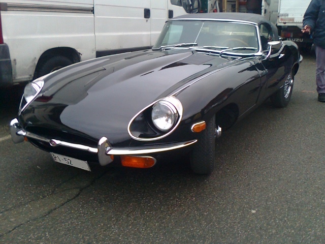 www.targhenere.net/images/003/jaguar_e-type_spider_640x480_1_alfa33_tn33179_zpsp6ebuebx.jpg