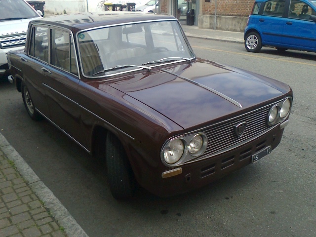 www.targhenere.net/images/003/lancia_fulvia_13_1972_1_zpsxmjwzqzm.jpg