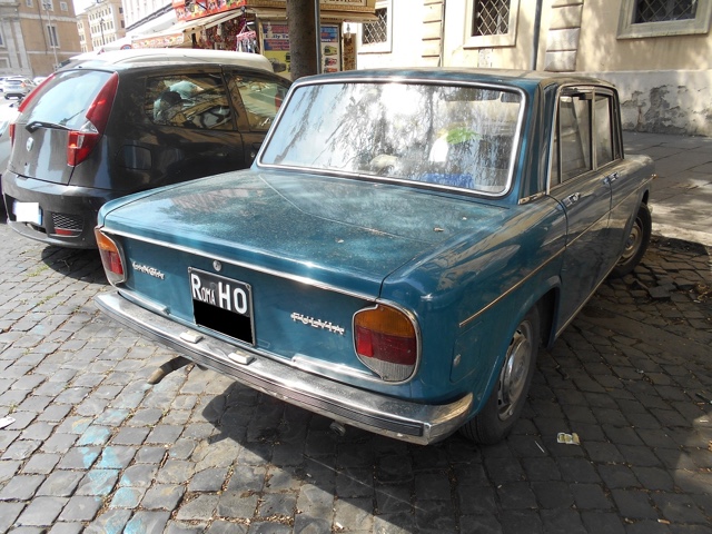 www.targhenere.net/images/003/lancia_fulvia_giu_16_retro_blowup_tn13040_zps3hxu0zz6.jpg