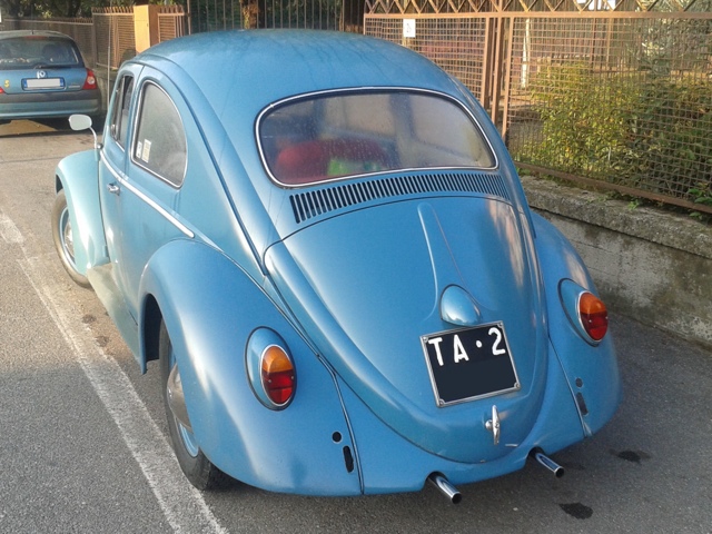 www.targhenere.net/images/003/vw_maggiolino_ta02_f01_cr3_tanteuno_tn25654_zps5bb04987.jpg
