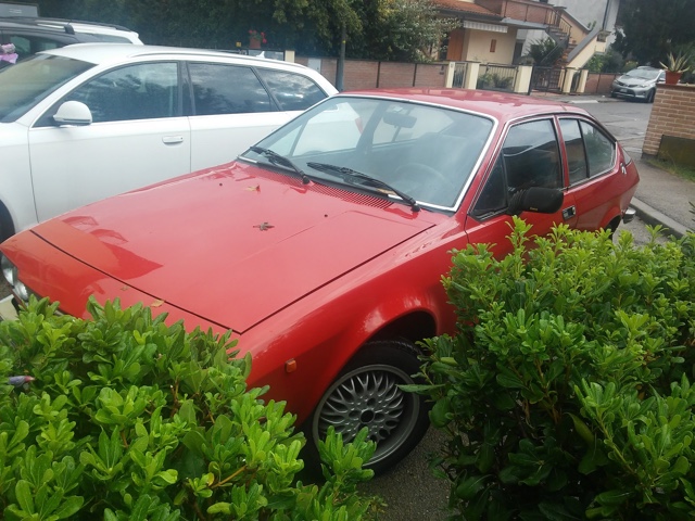 www.targhenere.net/images/004/alfa_romeo_alfetta_gt_-_aq_11_-_fronte_sx_zpslhc1zv40.jpg