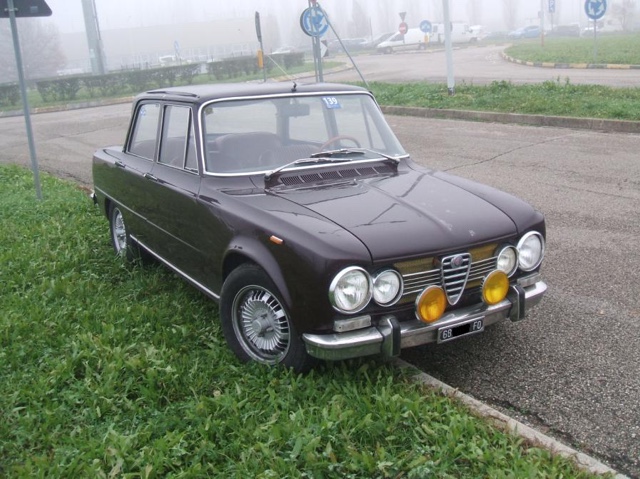 www.targhenere.net/images/004/alfa_romeo_giulia_super_16_1974_2_zpsqgtv4tgg.jpg