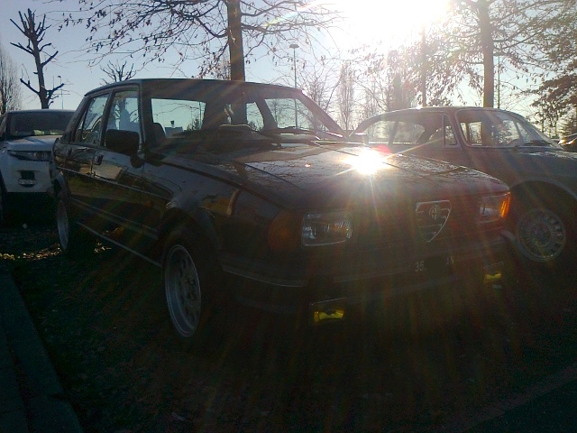 www.targhenere.net/images/004/alfa_romeo_giulietta_16_1983_640x480_zpss7c6elap.jpg
