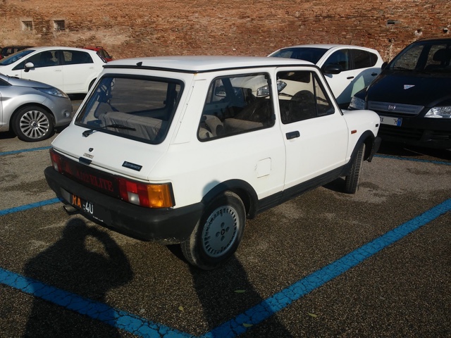 www.targhenere.net/images/004/autobianchi_a112_-_ra_40_-_retro_oinotna_tn32801_zpsrvfk0vd7.jpg