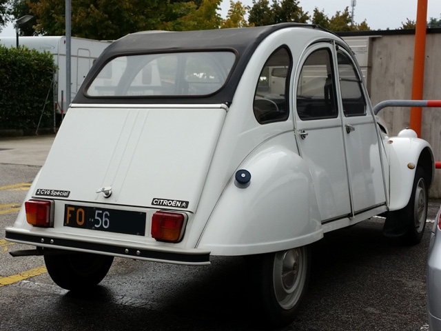 www.targhenere.net/images/004/citroen_2cv_fo56_30-05-1984_sierral_tn29681_zps1s65tljj.jpg