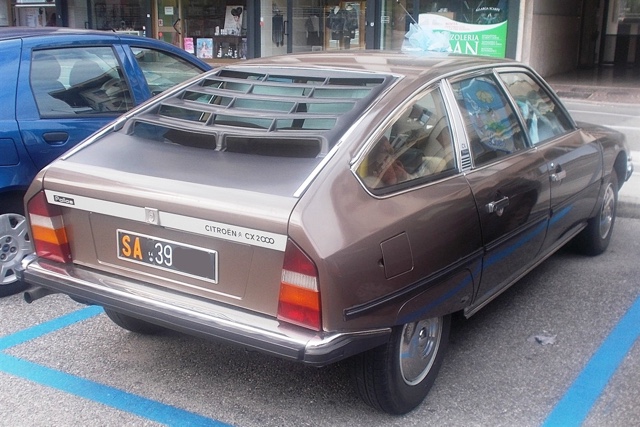 www.targhenere.net/images/004/citroencx2000pallas-1979_siralec_tn25049_zpsenhbgb8n.jpg