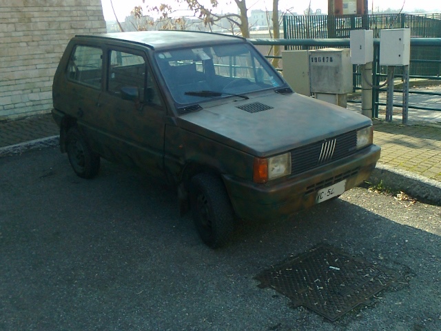 www.targhenere.net/images/004/fiat_panda_4x4_1984_640x480_zps82typx9j.jpg