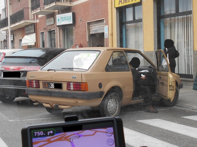 www.targhenere.net/images/004/ford_escort_nov15_blowup_tn32127_zpsdakhez5r.jpg