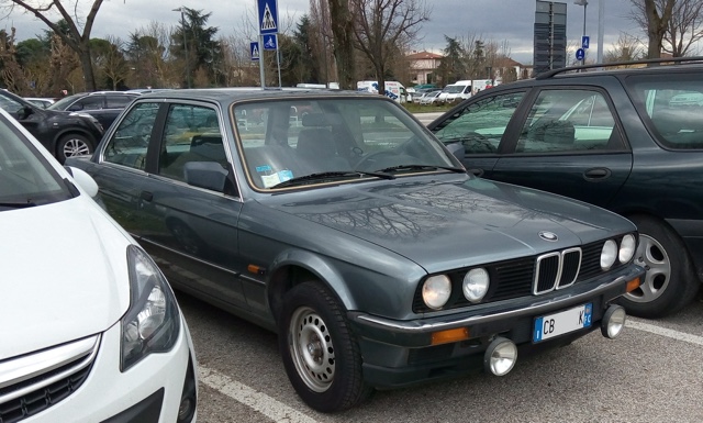 www.targhenere.net/images/004/img_20160305_194414_biturbo83_tn11643_zpskanfma8p.jpg