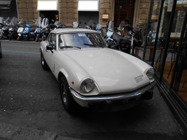 www.targhenere.net/images/004/triumph_spitfire_mar_16_front_zpsiid0ckrk.jpg