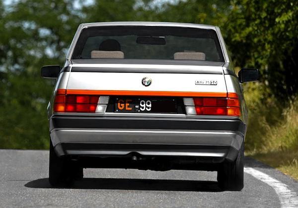 www.targhenere.net/images/005/alfa75targhenere01_tn12499_zpsksotw8xh.jpg