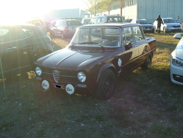 www.targhenere.net/images/005/alfa_romeo_giulia_1300_ti_1969_2_zpsgkdmxauz.jpg